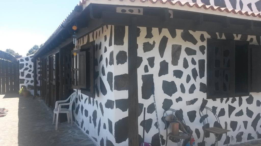 Casa Canaria La Moncloa Villa Icod De Los Vinos Ruang foto